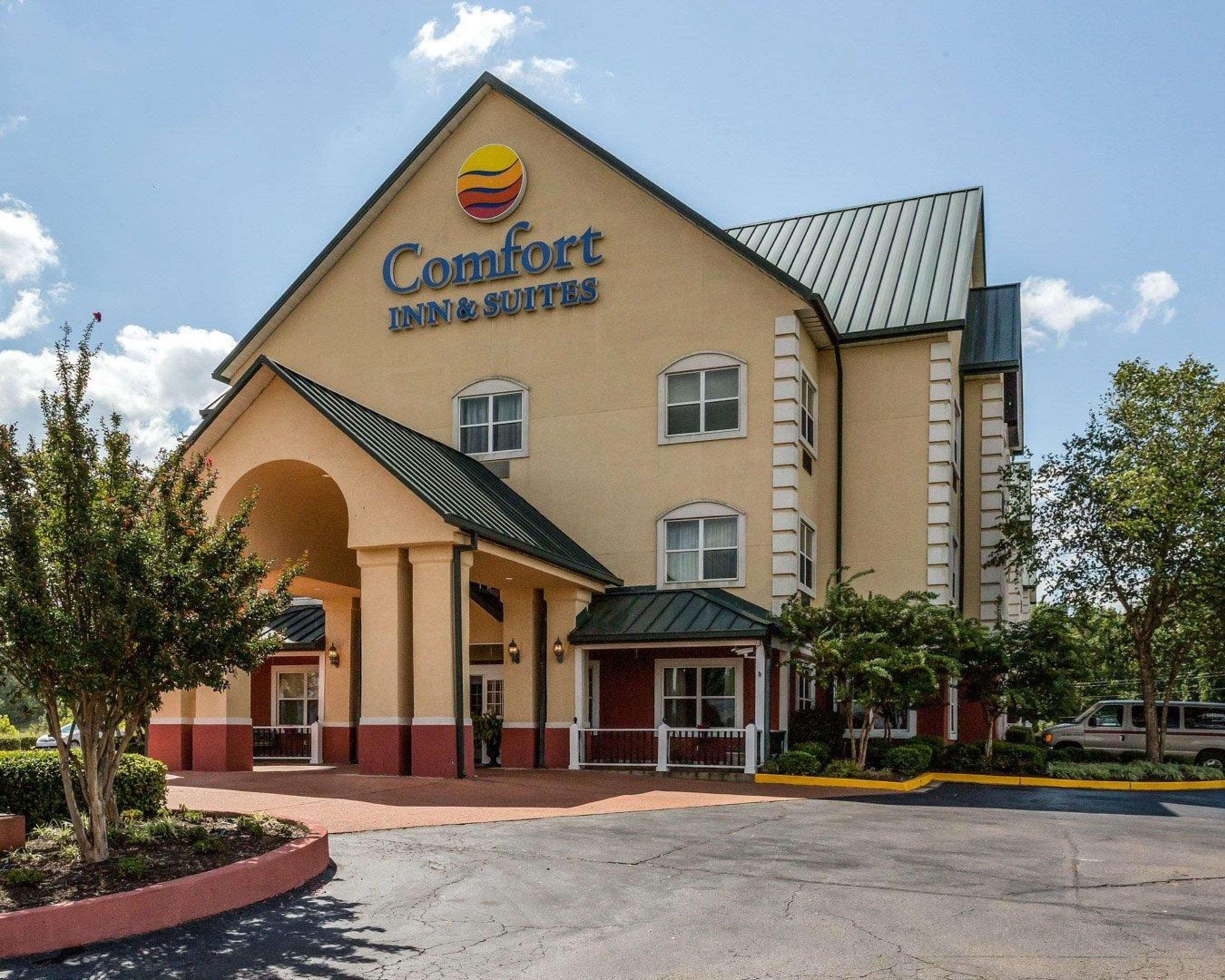 Comfort Inn & Suites Grenada Exterior photo